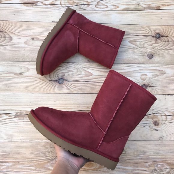 UGG Classic Short Suede Boots Sheepskin Lined - Picture 2 of 16